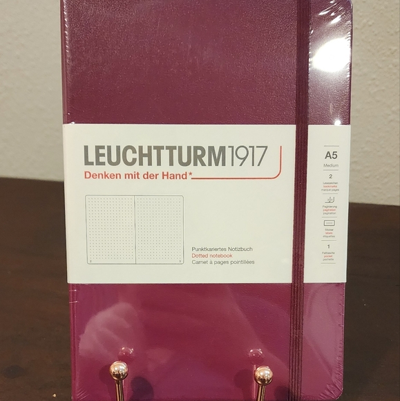 Leuchtturm1917 Dotted Notebook, Burgandy - Picture 1 of 2